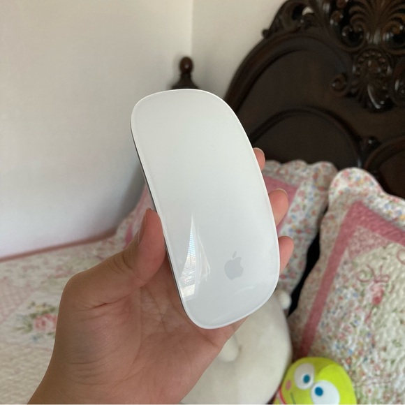 Apple Magic Mouse - Picture 2 of 11